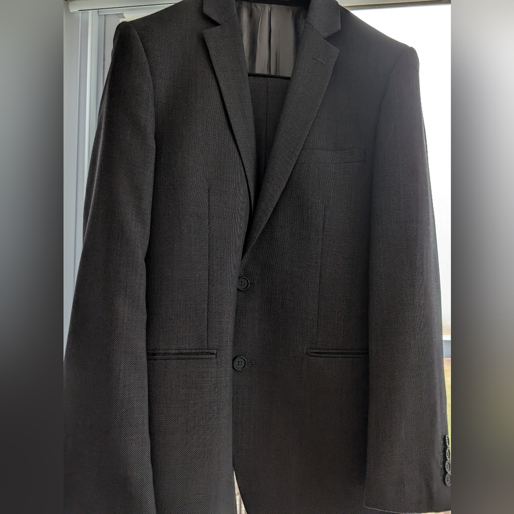 Charcoal Grey Suit with Notched Lapels and Slim Fit